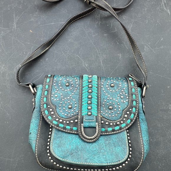 Montana West Handbags - Montana West Turquoise and Black Studded Embossed Crossbody Bag